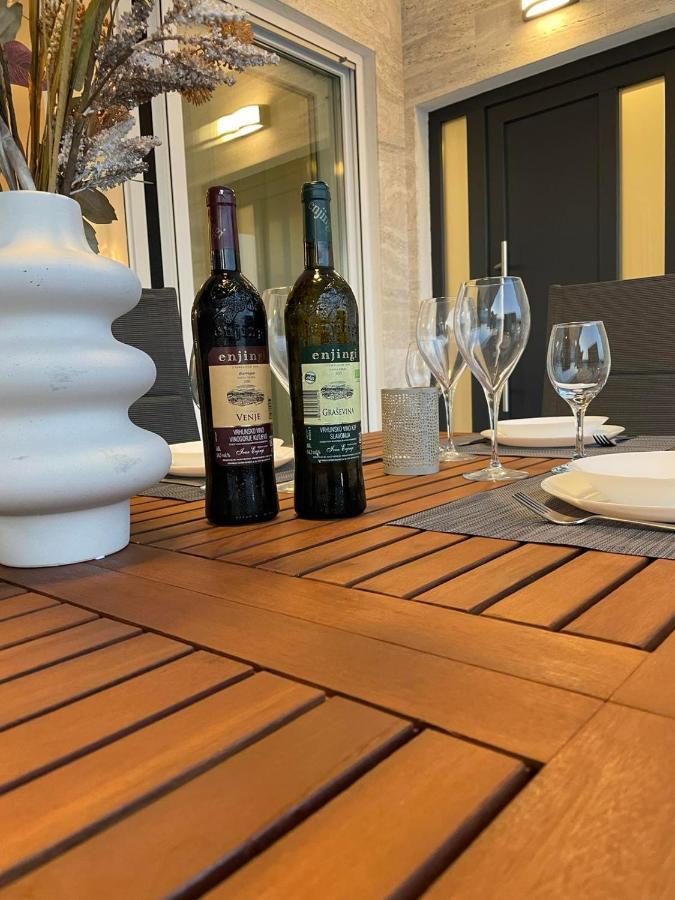 Villa Marena S Bazenom, Vodice Esterno foto